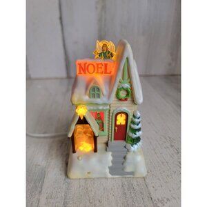 Hallmark Noel Caroling cottage magic cord xmas figure